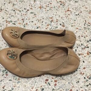 Tory Burch comfortable leather shoes